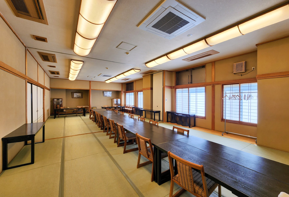 いづみ荘の宴会場