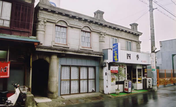 喫茶店四季の外観