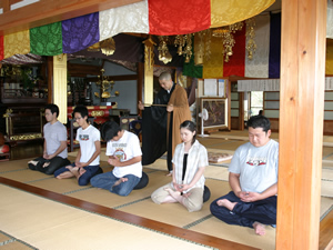 座禅の様子