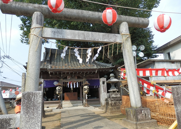 柿岡八坂神社の鳥居