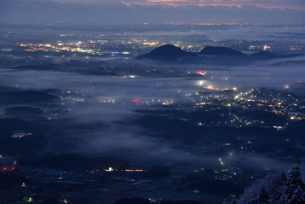 『朝霧ただよう』渡辺泰