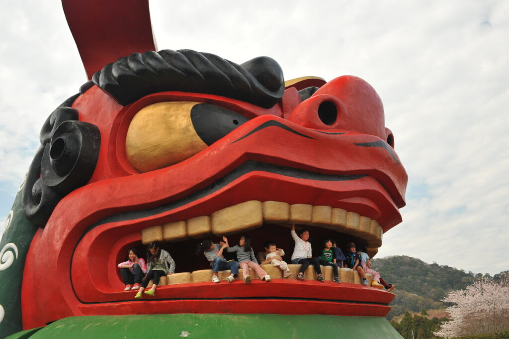 『思い思いの獅子頭』生井恭子
